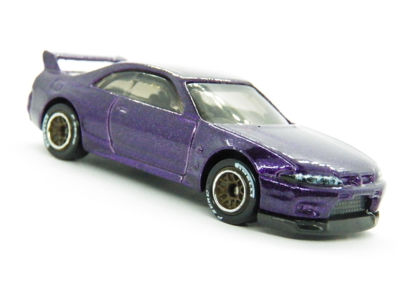 Illustration for article titled Skyline Wheelswap Hotwheels GT-R R33